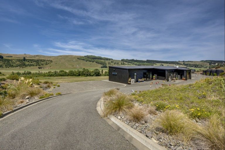 Photo of property in 8 Riverview Drive, Otane, 4277