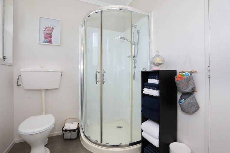 Photo of property in 8 Dalzien Place, Feilding, 4702