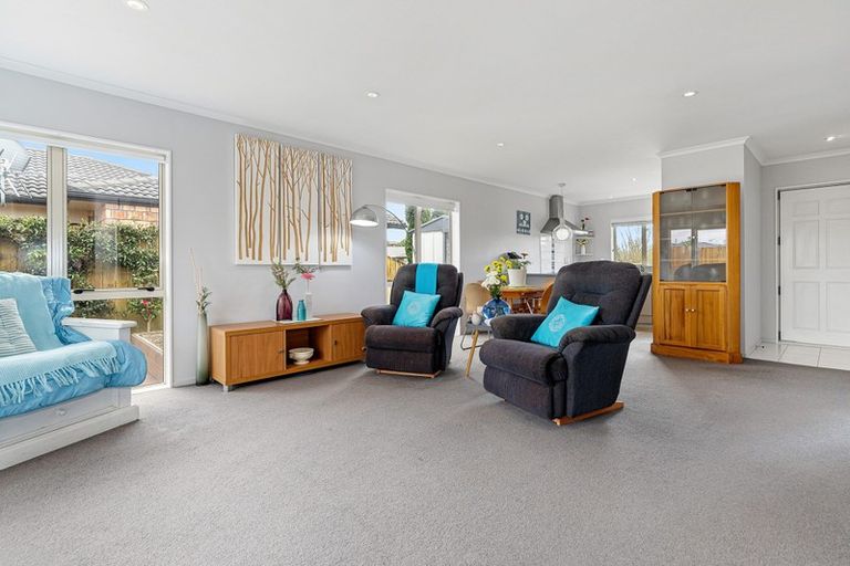 Photo of property in 5 Shrule Place, Huntington, Hamilton, 3210