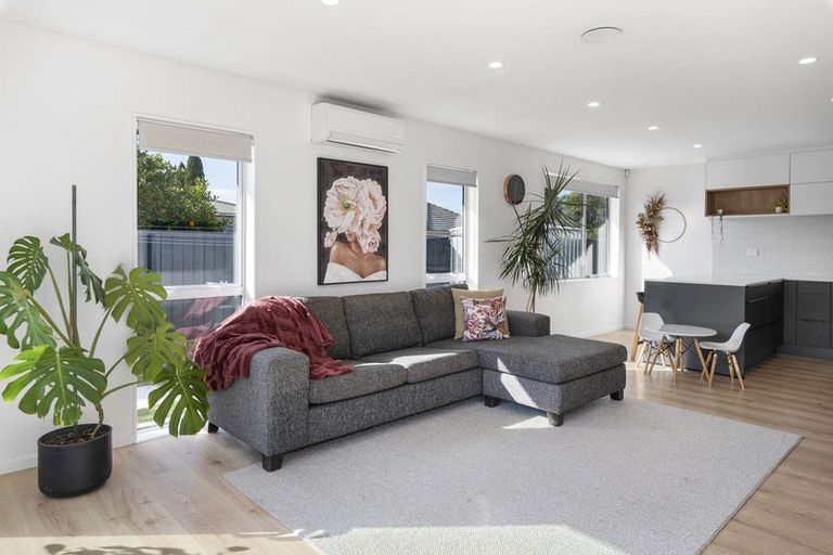 Photo of property in 1/13 Neill Street, Hornby, Christchurch, 8042