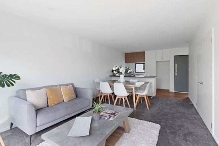 Photo of property in 17b Cross Street, Phillipstown, Christchurch, 8011