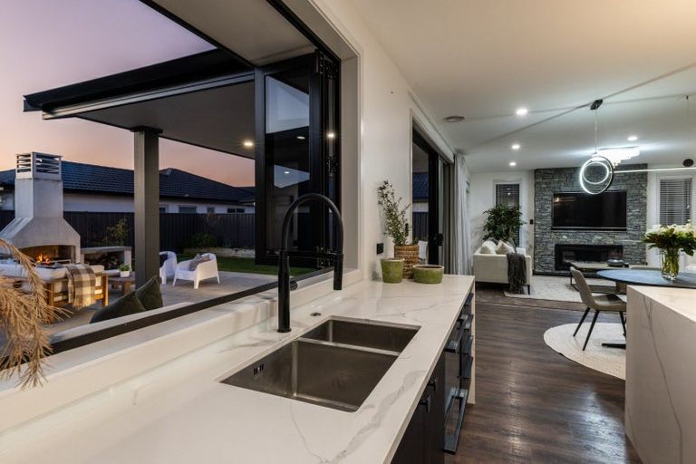 Photo of property in 10 Meech Way, Frimley, Hastings, 4120