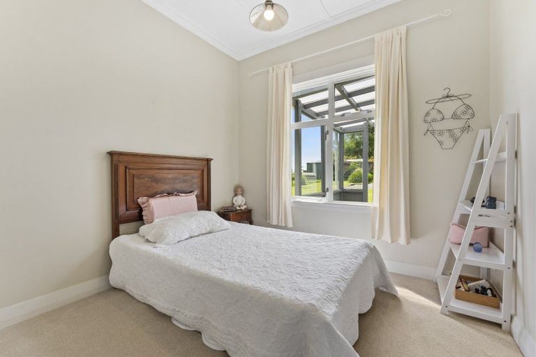 Photo of property in 1926 Makino Road, Halcombe, Feilding, 4779