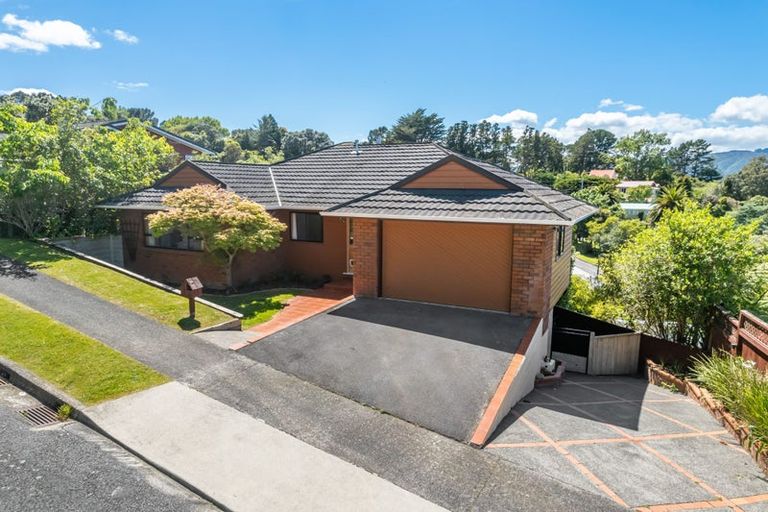 Photo of property in 22 Picasso Grove, Belmont, Lower Hutt, 5010