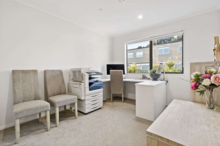 Photo of property in 65 Matairangi Avenue, Totara Heights, Auckland, 2105