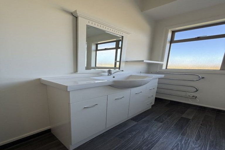 Photo of property in 61 Kahikatea Flat Road, Dairy Flat, Albany, 0794