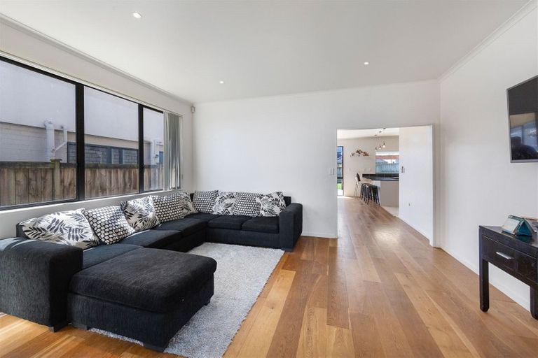 Photo of property in 88 Stancombe Road, Flat Bush, Auckland, 2016