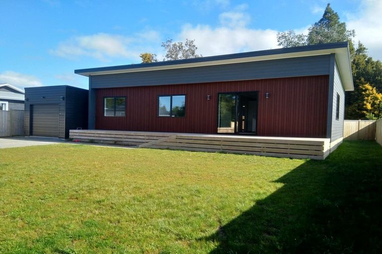 Photo of property in 7 Manatu Lane, Inglewood, 4330