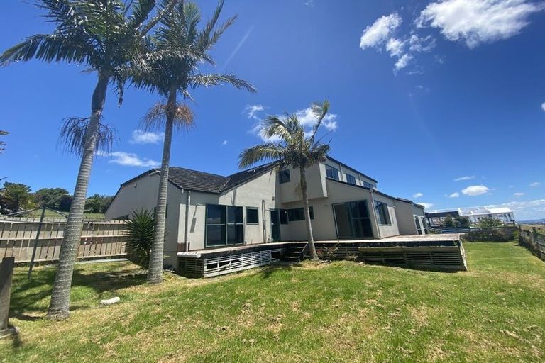 Photo of property in 18 Murphys Road, Flat Bush, Auckland, 2019