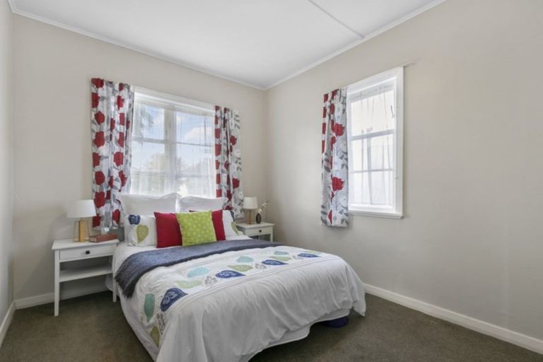 Photo of property in 41 Brasell Street, Fairfield, Lower Hutt, 5011