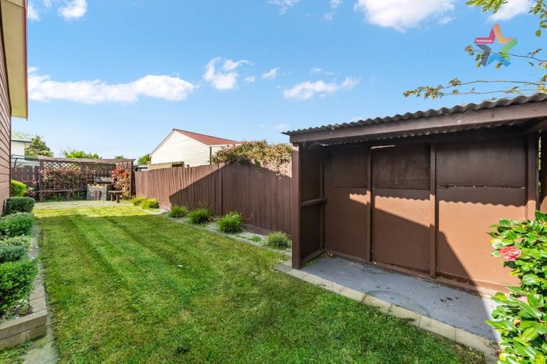 Photo of property in 2/37 Leighton Avenue, Waiwhetu, Lower Hutt, 5010