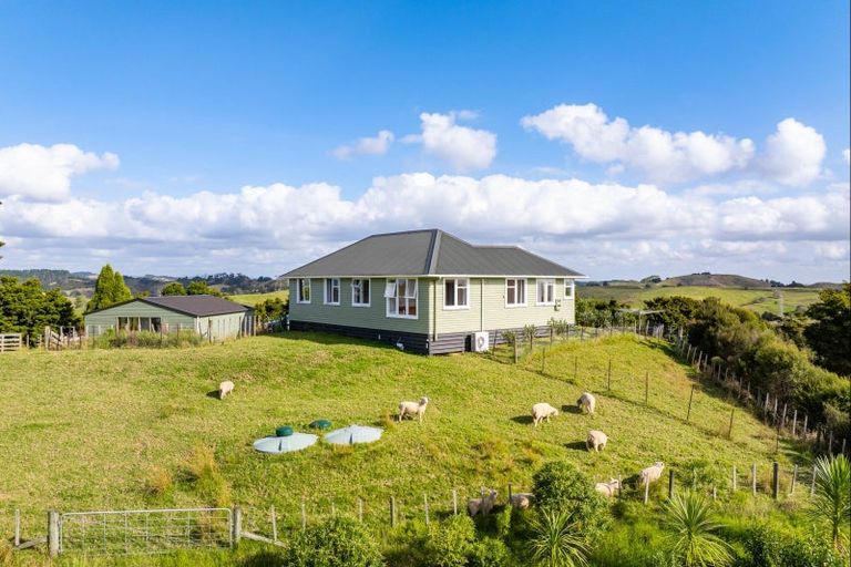 Photo of property in 109 Tawa Avenue, Kaiwaka, 0573