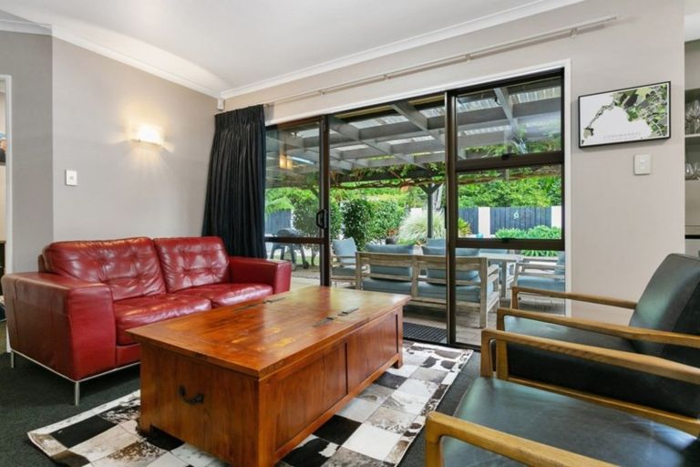 Photo of property in 262 Shakespeare Street, Leamington, Cambridge, 3432