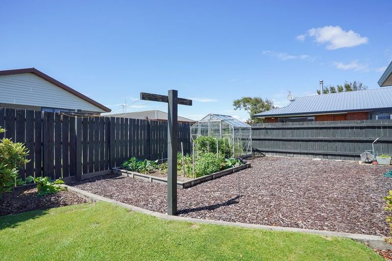 Photo of property in 124 Kildare Drive, Waikiwi, Invercargill, 9810