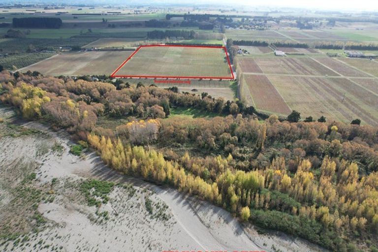 Photo of property in 20 Dakins Road, East Taratahi, Carterton, 5887