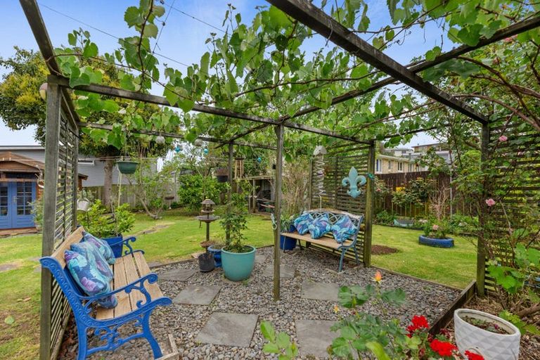 Photo of property in 9 Sharyn Place, Brookfield, Tauranga, 3110