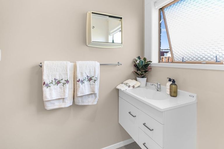 Photo of property in 2/6 Natana Place, Whakatane, 3120