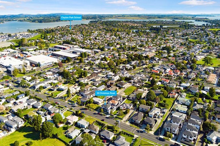 Photo of property in 36 Christmas Road, Manurewa, Auckland, 2102
