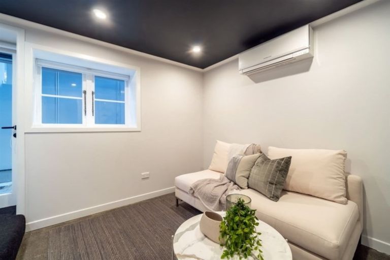Photo of property in 2/19 Harley Road, Takapuna, Auckland, 0622