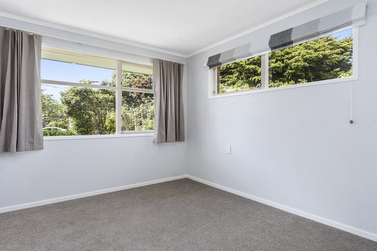 Photo of property in 281 Shakespeare Street, Leamington, Cambridge, 3432