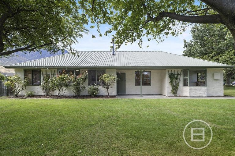 Photo of property in 51 Riverside Road, Frankton, Queenstown, 9300