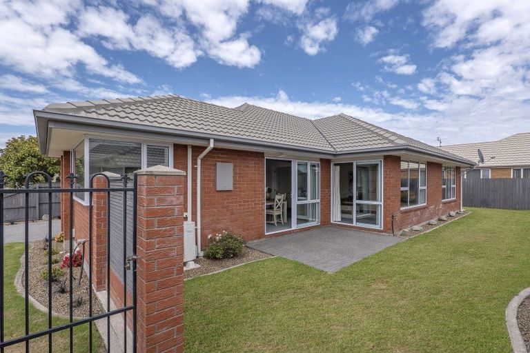 Photo of property in 2/54 Bella Rosa Drive, Hei Hei, Christchurch, 8042