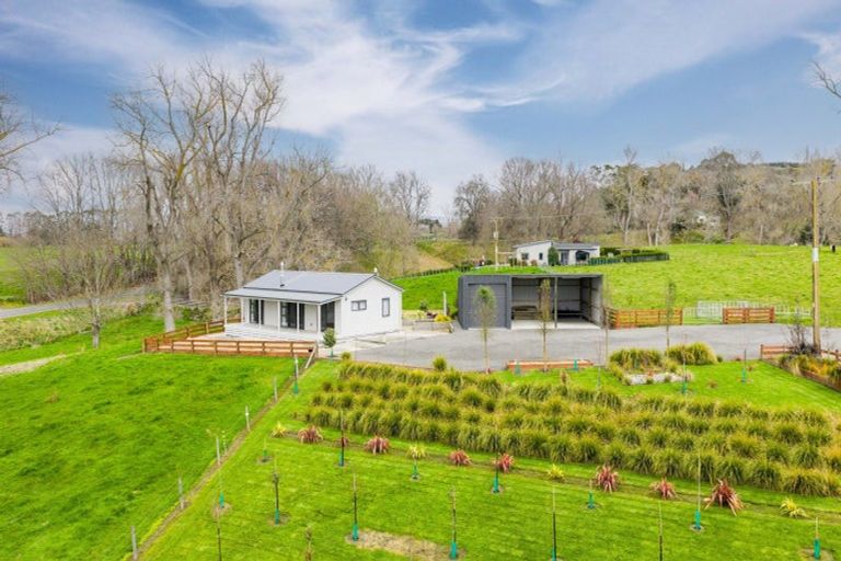 Photo of property in 476 Hatuma Road, Waipukurau, 4281