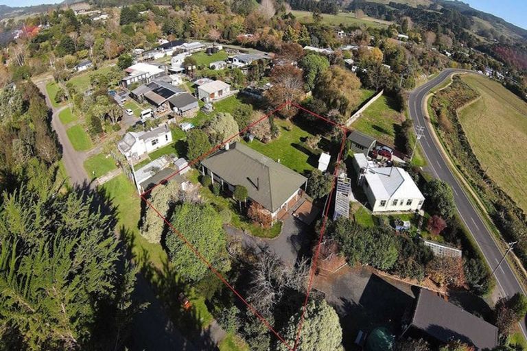 Photo of property in 4 Foyle Street, Waitati, 9085