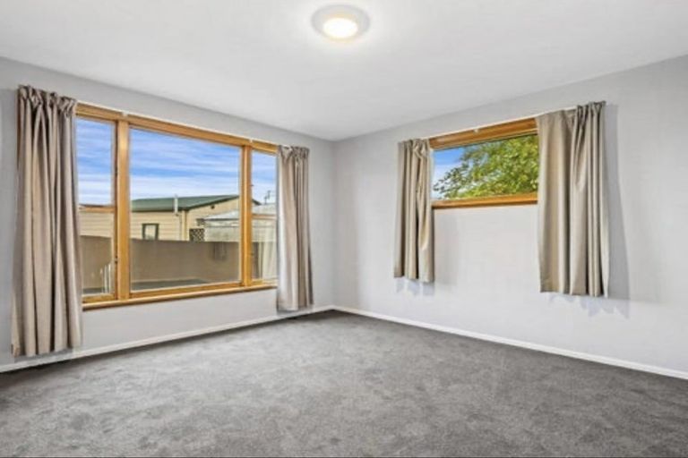 Photo of property in 27 Nicholas Drive, Linwood, Christchurch, 8062