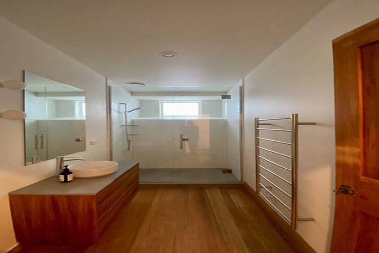 Photo of property in 33 Manchester Street, Melrose, Wellington, 6023