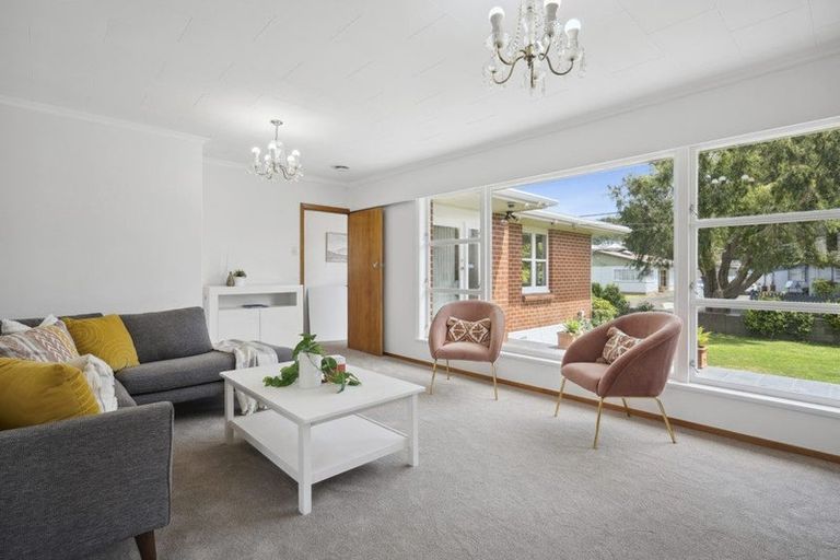 Photo of property in 210 Taita Drive, Avalon, Lower Hutt, 5011