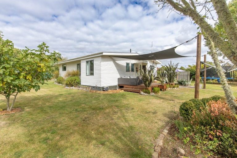 Photo of property in 20 Murchison Street, Tikokino, Waipawa, 4273