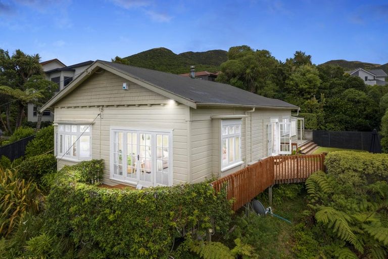 Photo of property in 28 Rothsay Road, Ngaio, Wellington, 6035