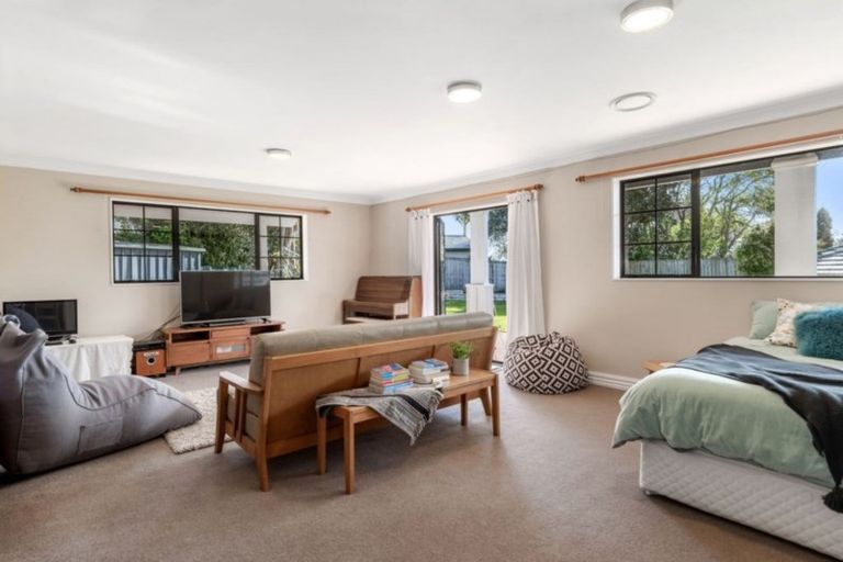 Photo of property in 9 Hinton Place, Pyes Pa, Tauranga, 3112