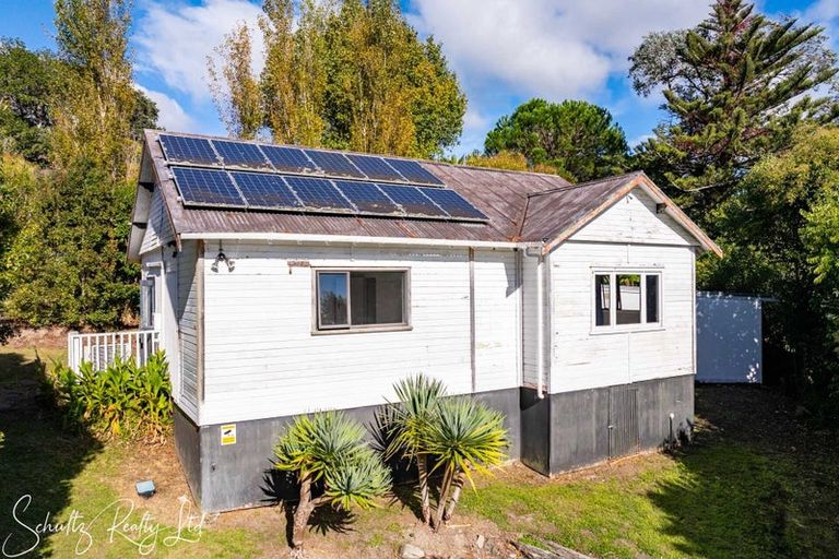 Photo of property in 52 Hurndall Street East, Maungaturoto, 0520
