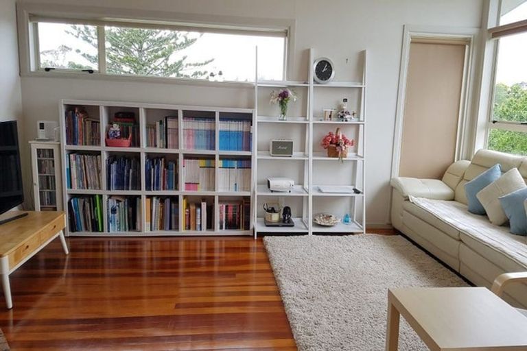 Photo of property in 63 Seine Road, Forrest Hill, Auckland, 0620