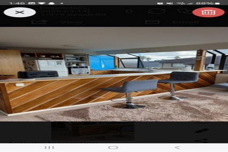 Photo of property in 1/979 Beach Road, Torbay, Auckland, 0630