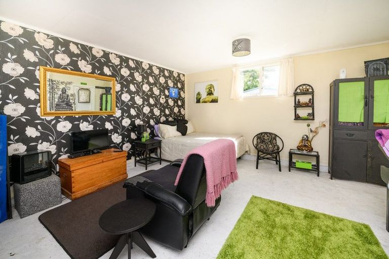 Photo of property in 9 Lambert Street, Marton, 4710