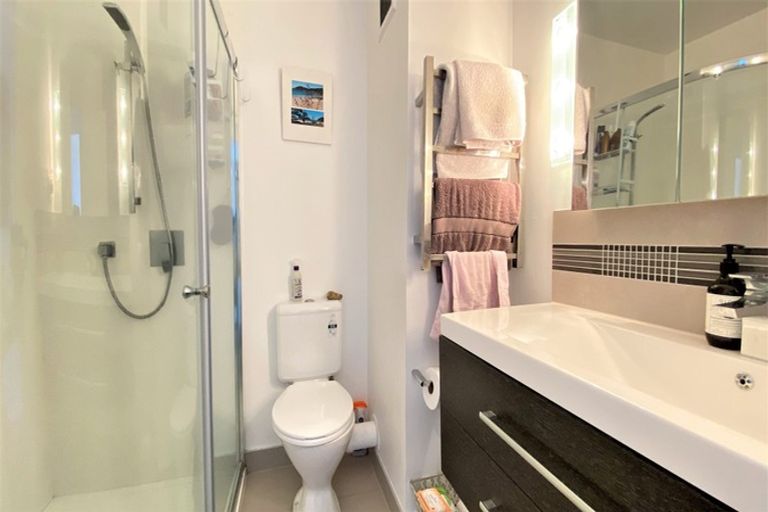 Photo of property in 3a/17 Scanlan Street, Grey Lynn, Auckland, 1021