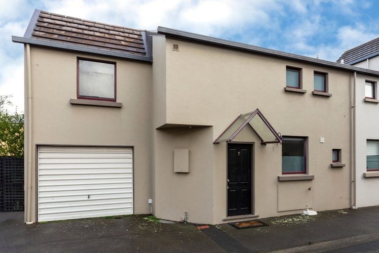 Photo of property in 7/16 Derby Street, St Albans, Christchurch, 8014