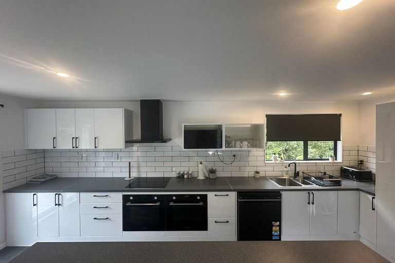 Photo of property in 60 Wairau Road, Picton, 7220