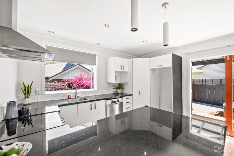 Photo of property in 15 Allen Street, Boulcott, Lower Hutt, 5011