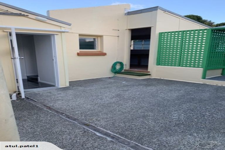 Photo of property in 37 Stoke Street, Newtown, Wellington, 6021