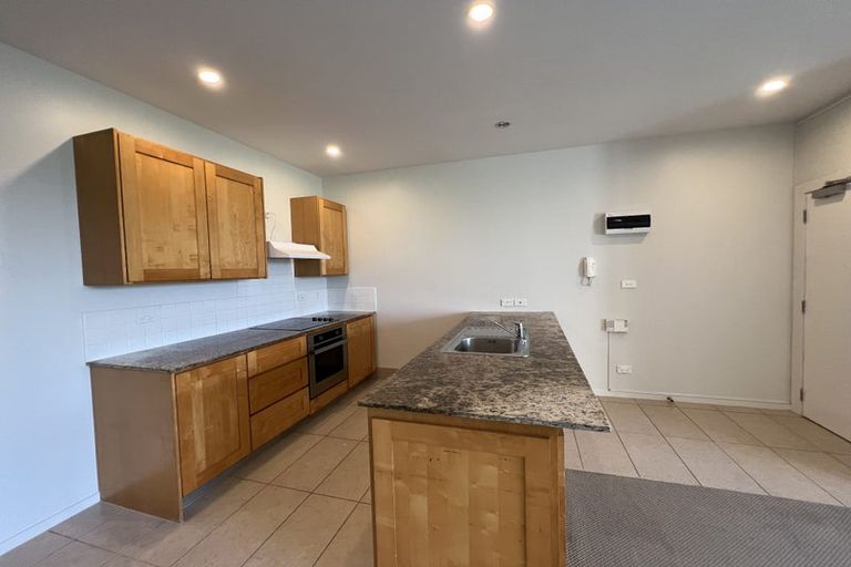 Photo of property in 1/63 Kestev Drive, Flat Bush, Auckland, 2016