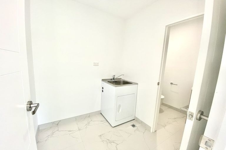 Photo of property in 12 Ketu Court, Albany Heights, Auckland, 0632