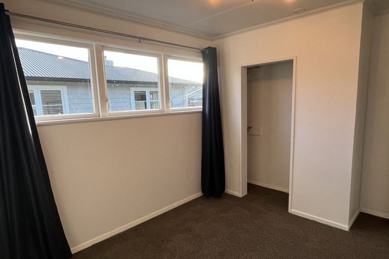 Photo of property in 24 Akaroa Avenue, Awapuni, Palmerston North, 4412