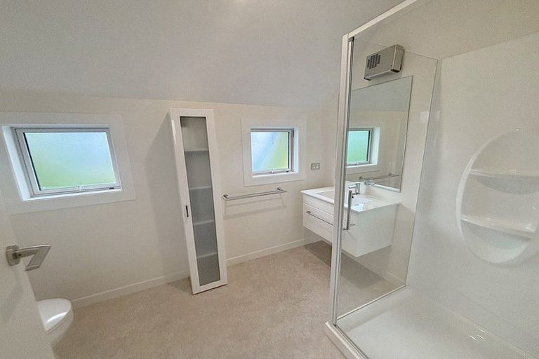 Photo of property in 120 Park Terrace, Christchurch Central, Christchurch, 8013