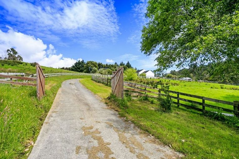 Photo of property in 111 Young Access, Dairy Flat, Silverdale, 0992