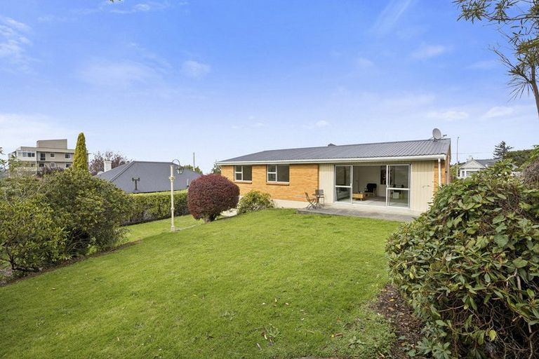 Photo of property in 54 Drivers Road, Maori Hill, Dunedin, 9010