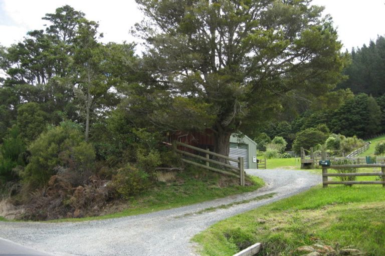 Photo of property in 870 Woodcocks Road, Kaipara Flats, Warkworth, 0981